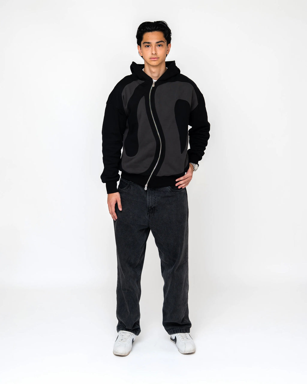 Black Curved Zipper Model Large Front