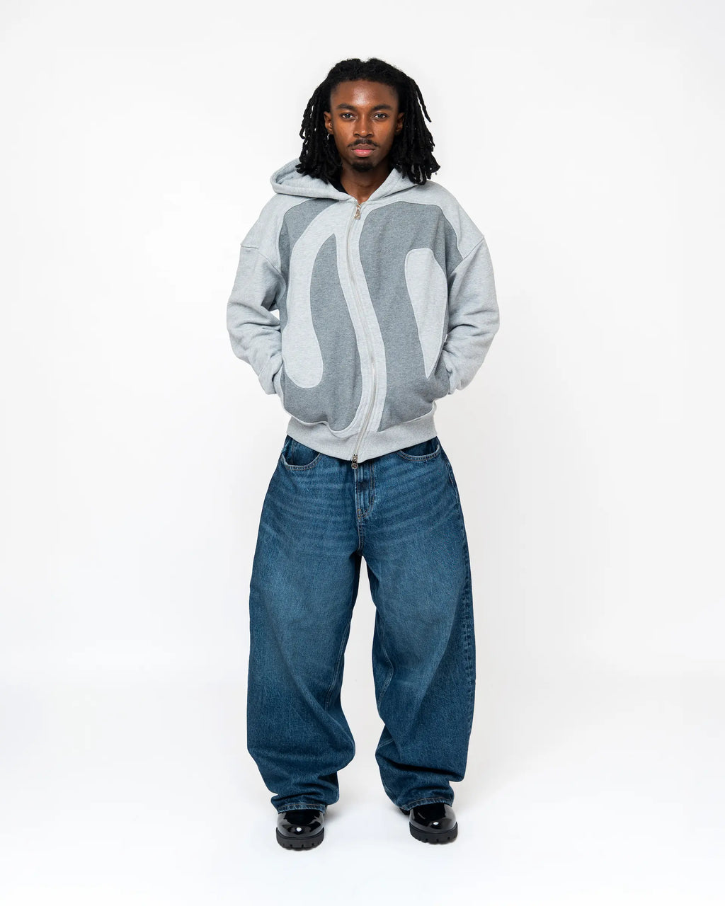 Gray Curved Zipper Hoodie Model Medium